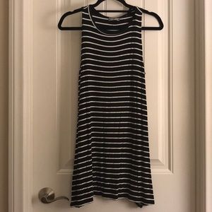 Black stripped flowy billabong summer dress